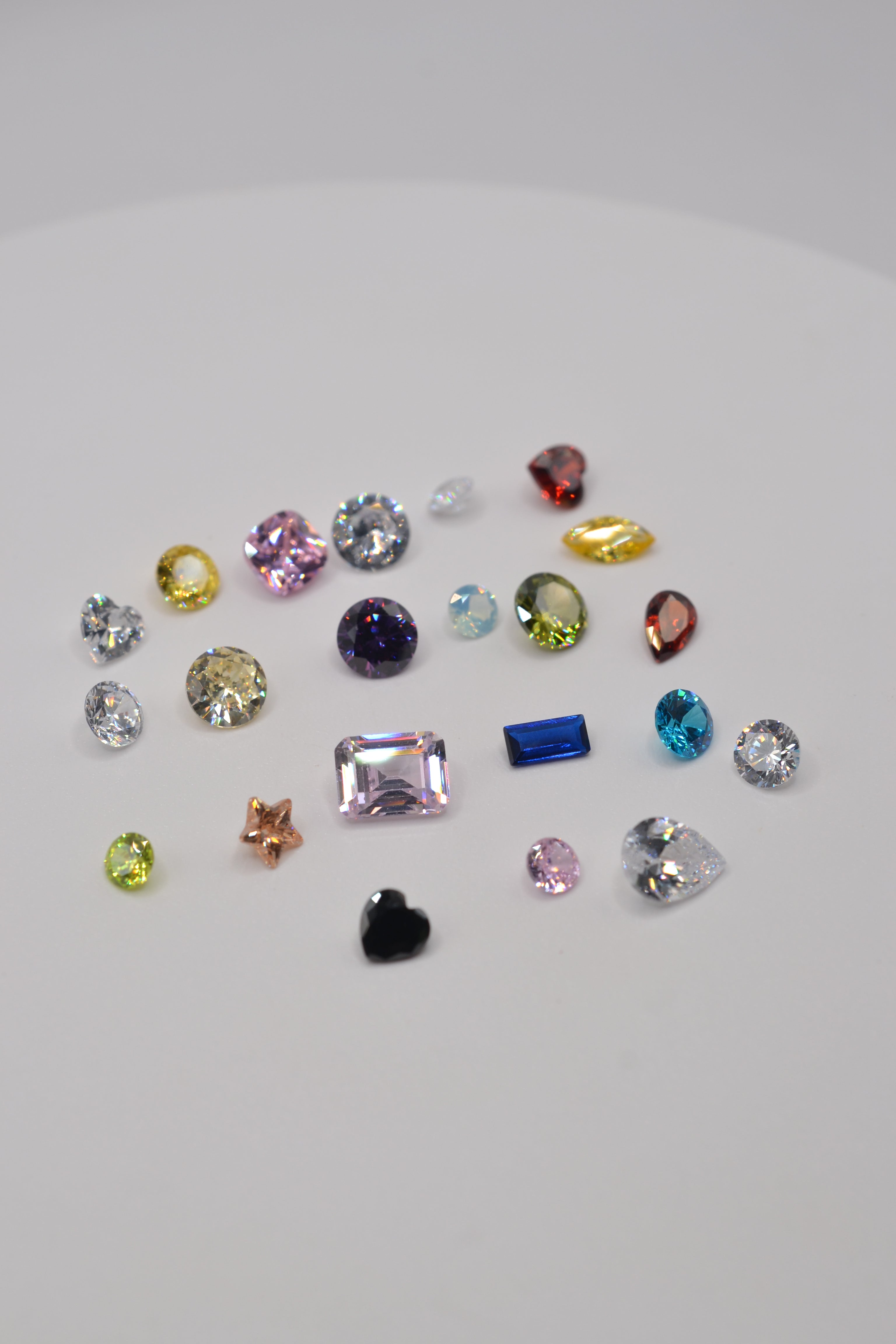 mixed lot of cubic zirconia high quality pack