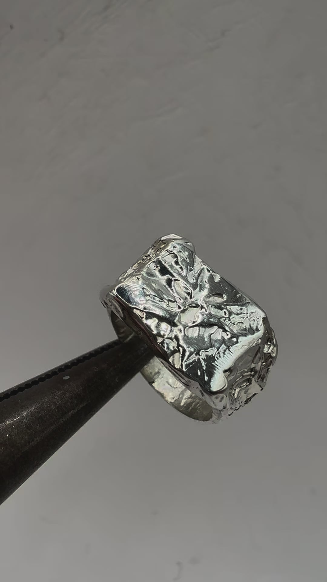 Chiseled Edge Signet Ring