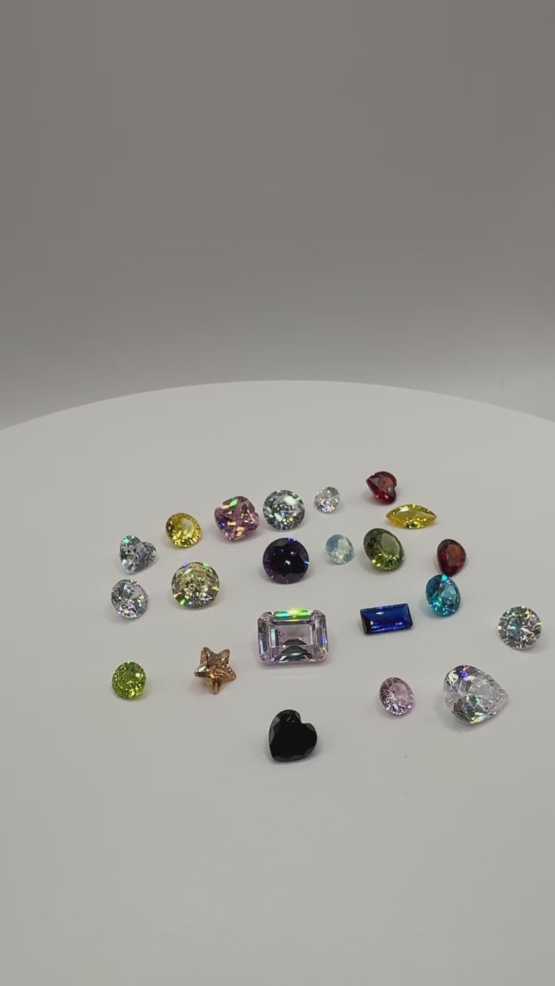 mixed lot of cubic zirconias for cast in place wax carving jewellery